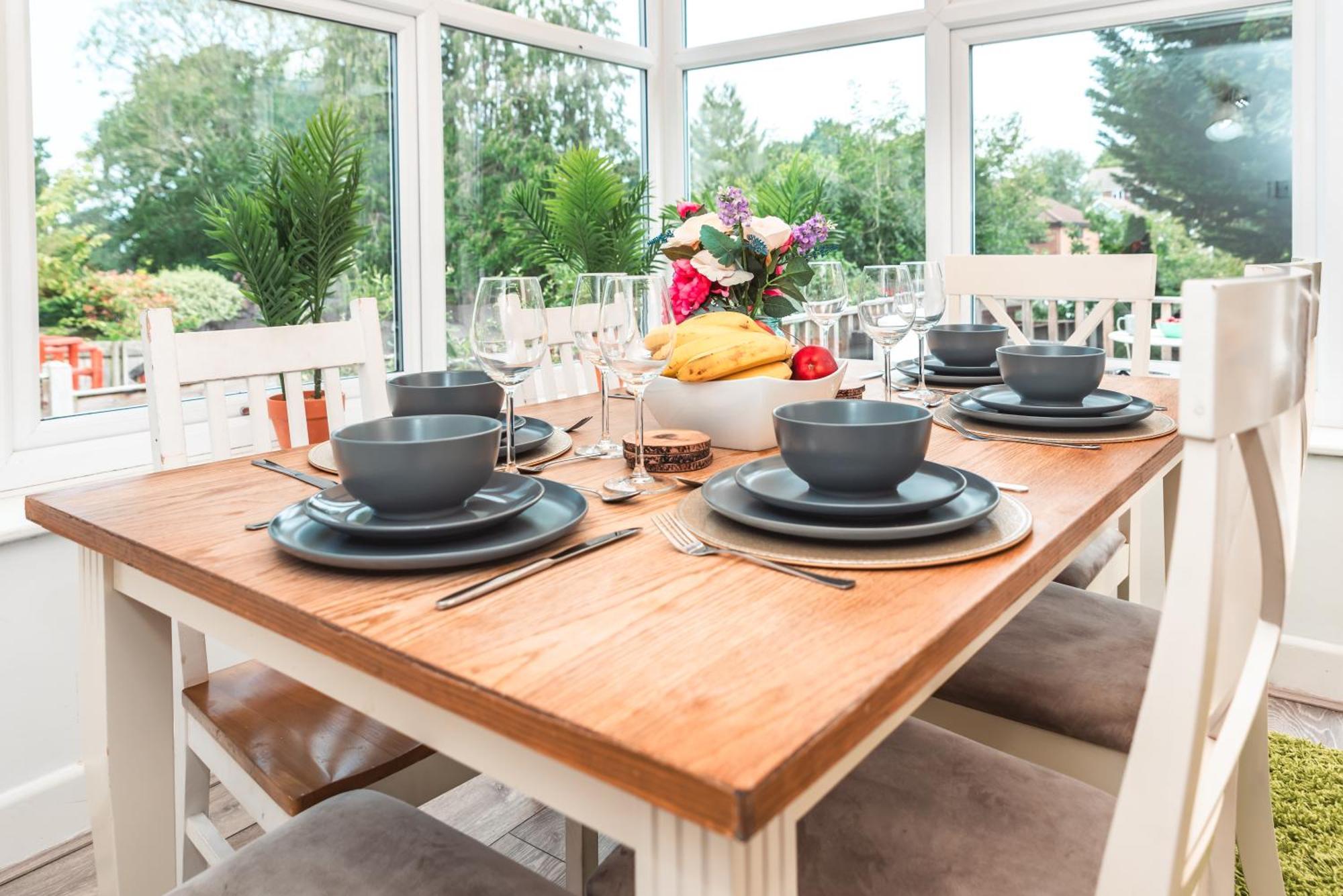 Family Gathering Bungalow Саутхамптън Екстериор снимка